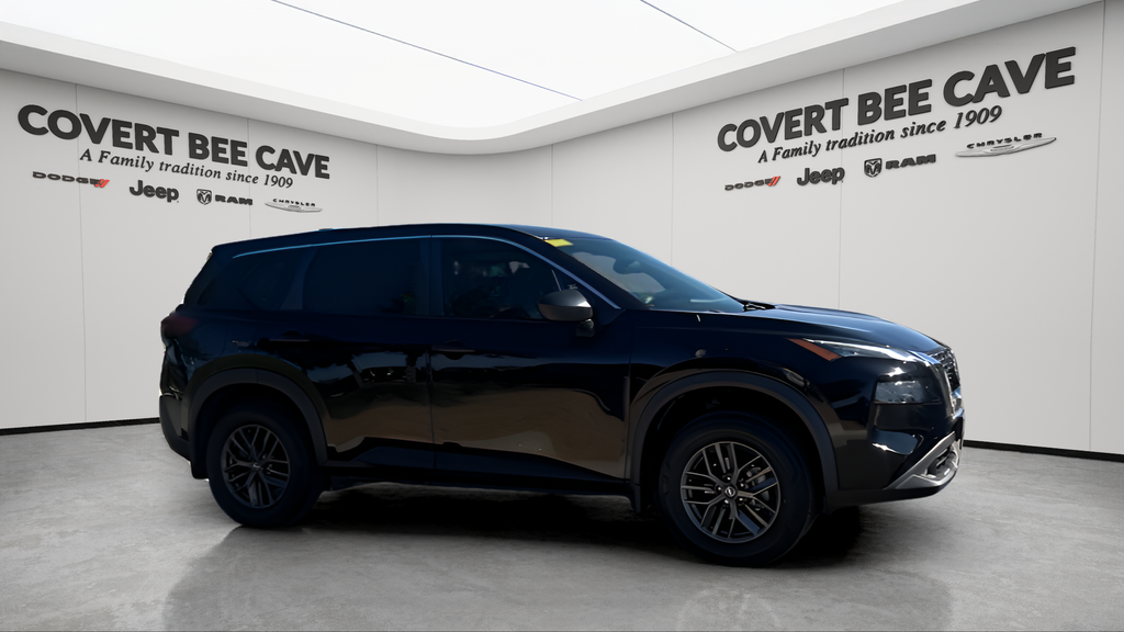 2021 Nissan Rogue S's photo