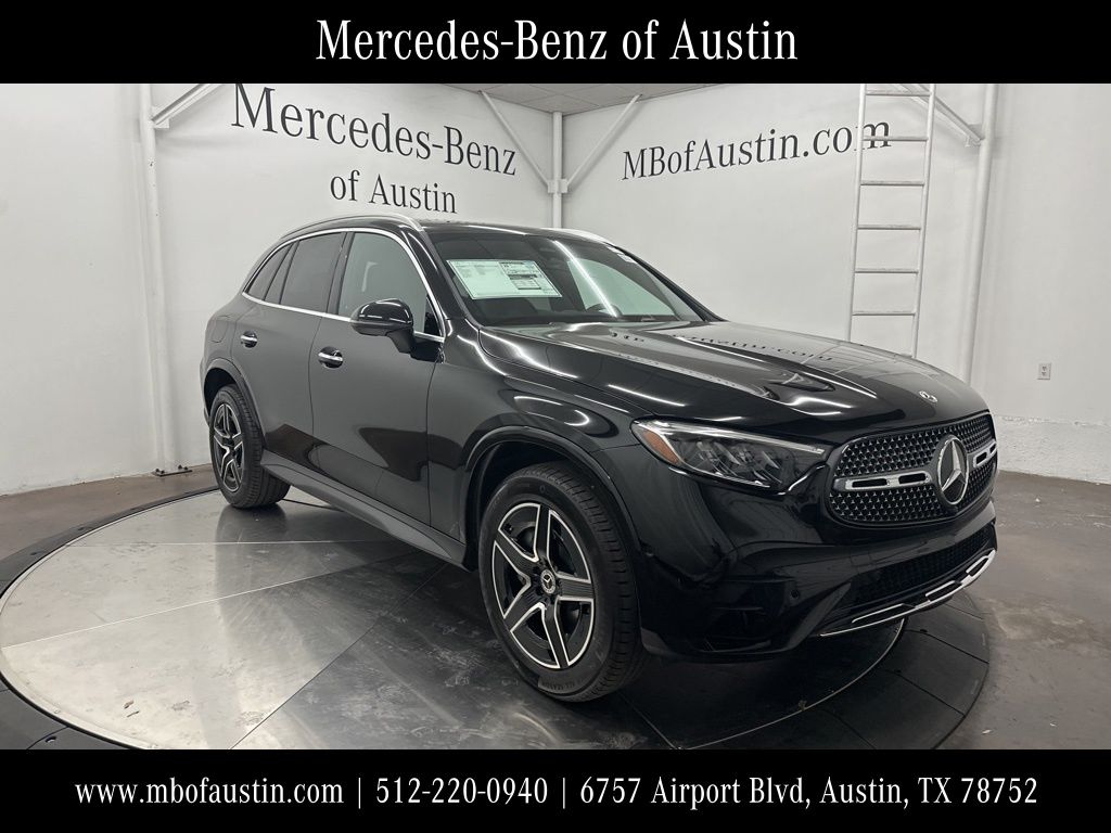 2026 Mercedes-Benz GLC Base's photo