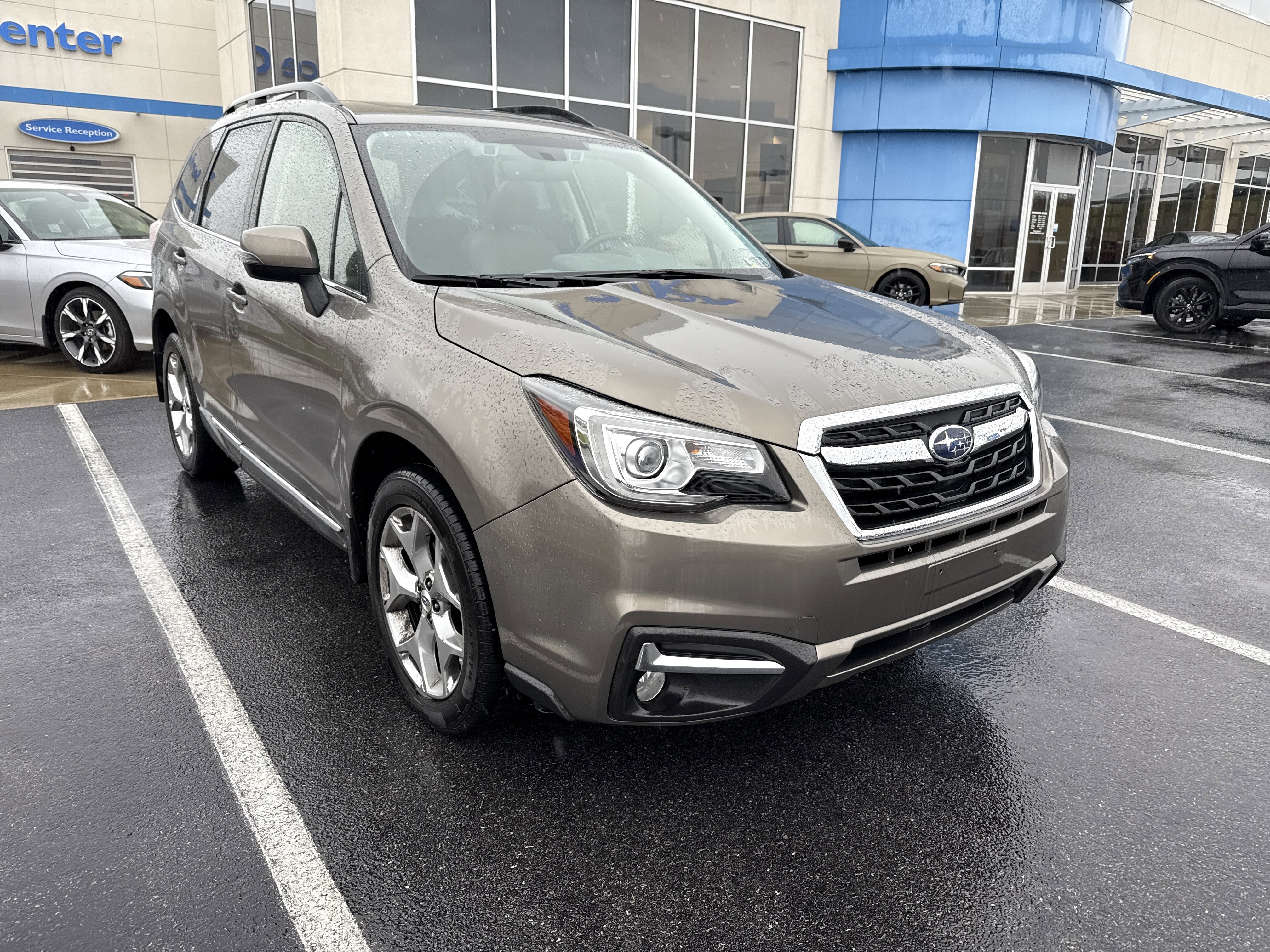 2017 Subaru Forester Touring's photo