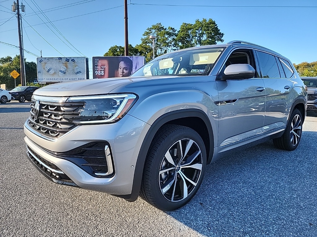2026 Volkswagen Atlas SEL Premium R-Line's photo