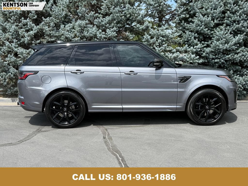2021 Land Rover Range Rover Sport SVR photo 10