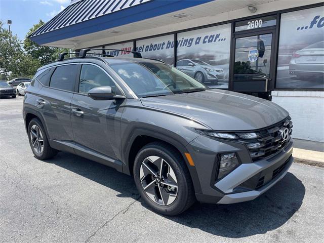 2025 Hyundai Tucson SEL photo 2