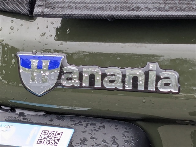 2022 Jeep Wrangler Willys photo 12
