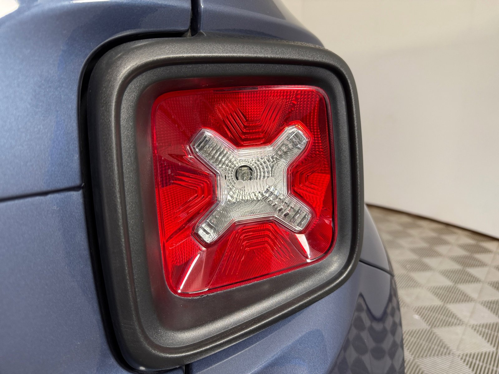 2022 Jeep Renegade Trailhawk photo 19