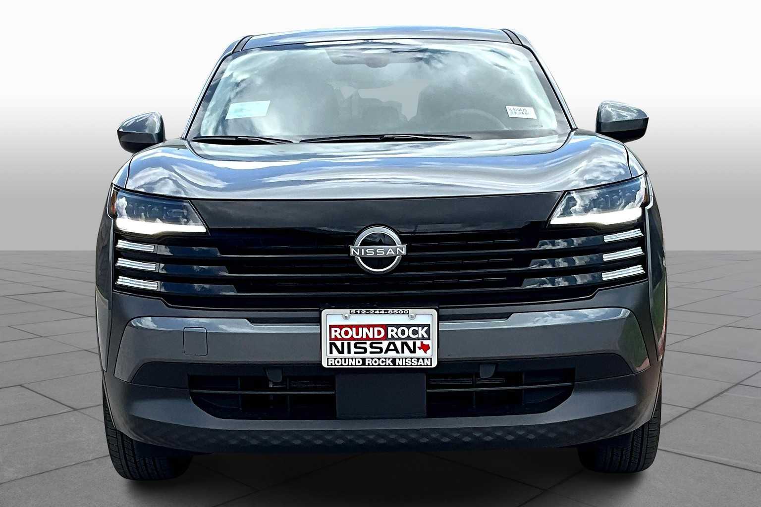 2025 Nissan Kicks SV photo 3