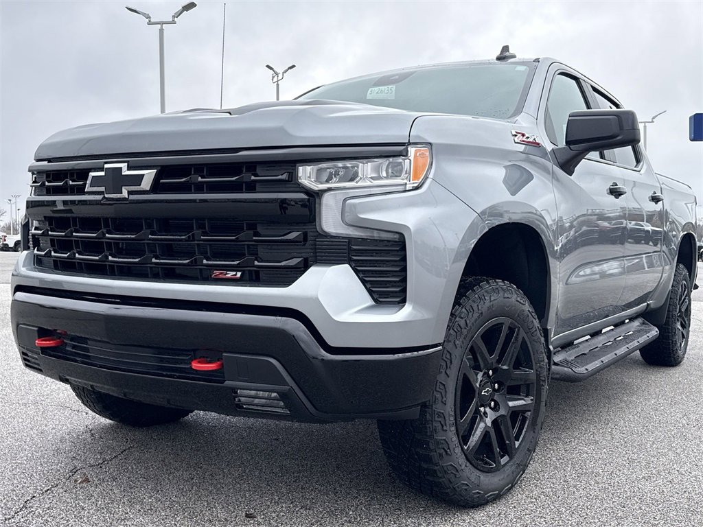 2026 Chevrolet Silverado 1500 LT Trail Boss photo 3