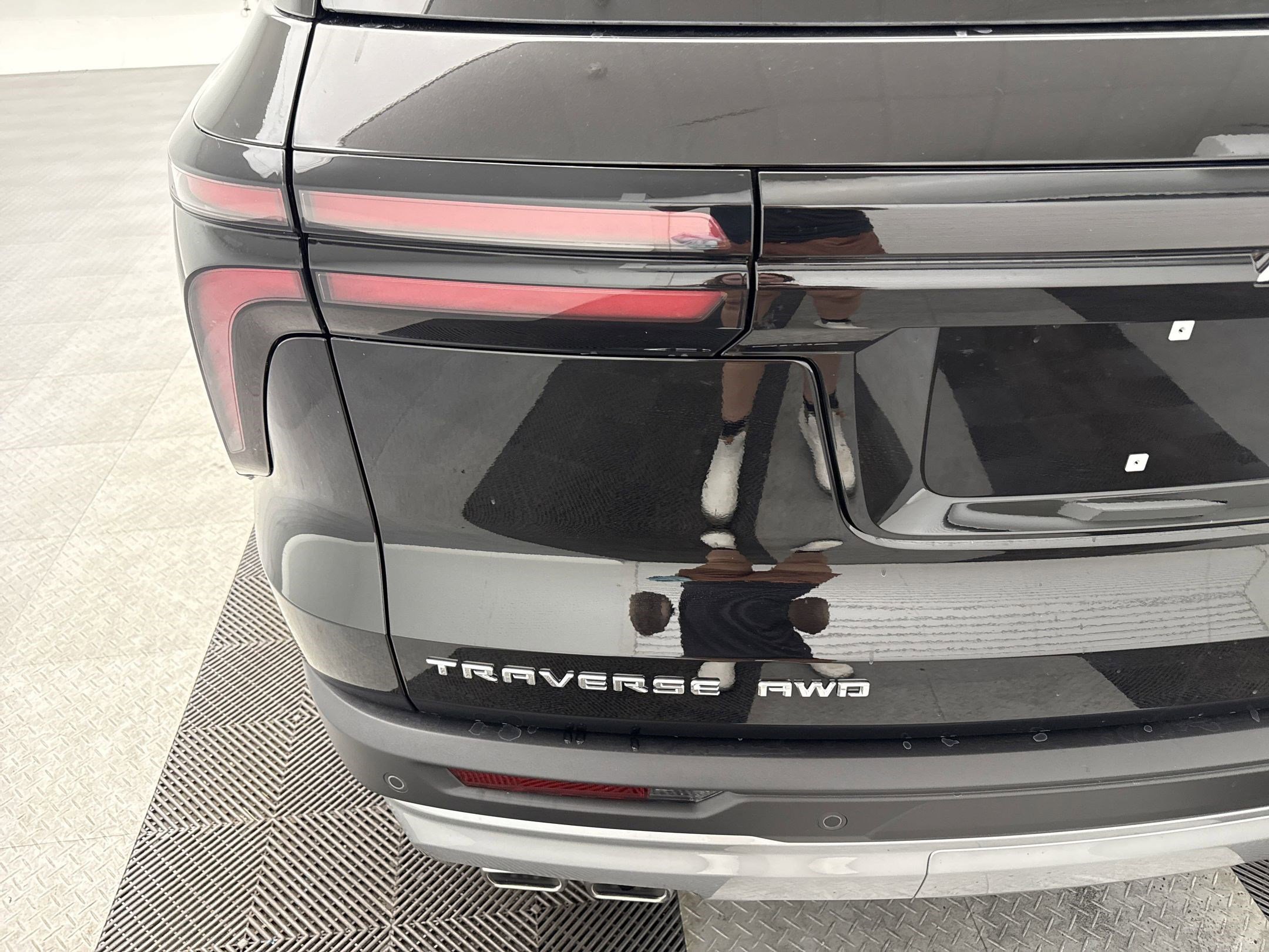 2026 Chevrolet Traverse photo 12