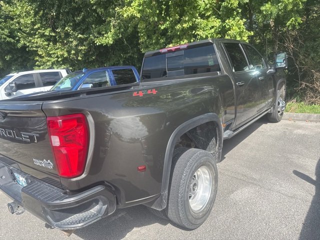 2023 Chevrolet Silverado 3500HD High Country photo 3