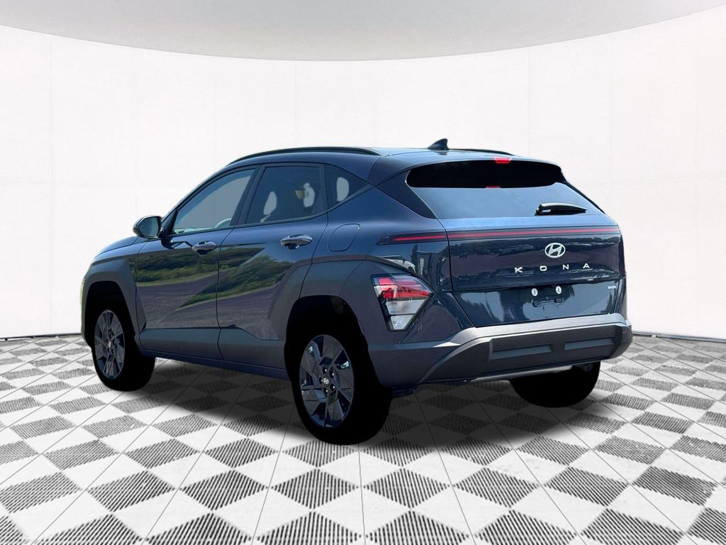 2026 Hyundai Kona SEL photo 4