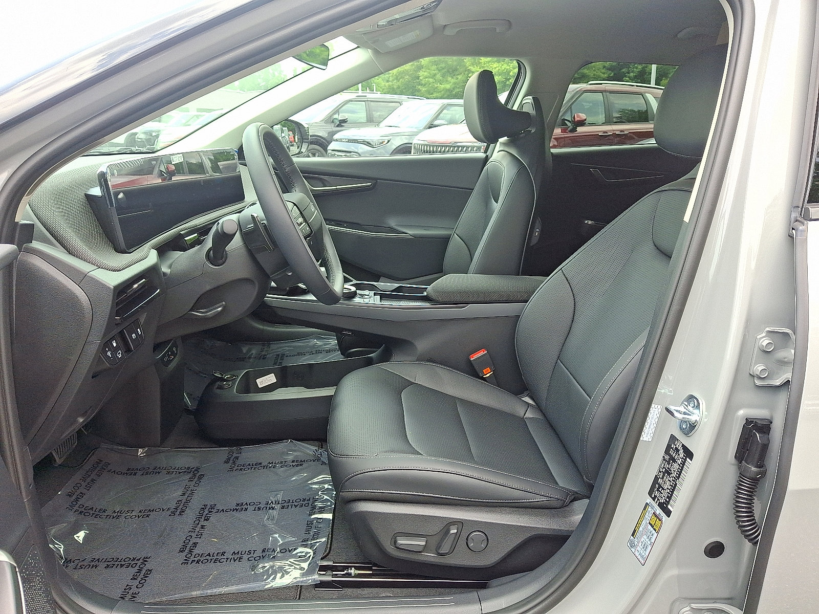 2025 Kia EV6 Wind photo 6
