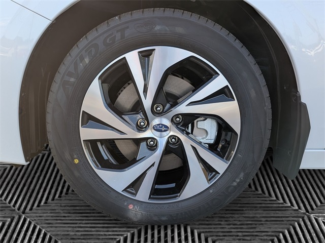 2025 Subaru Legacy Premium photo 9