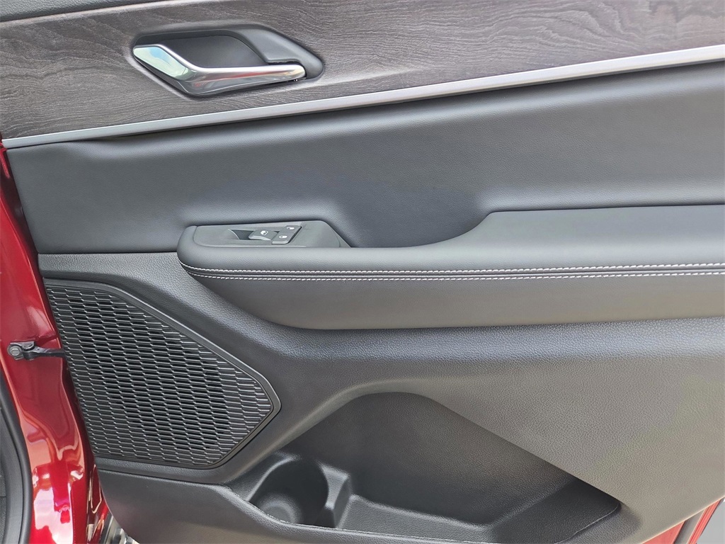 2025 Jeep Grand Cherokee Limited photo 37