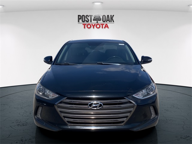 2017 Hyundai Elantra Limited photo 2