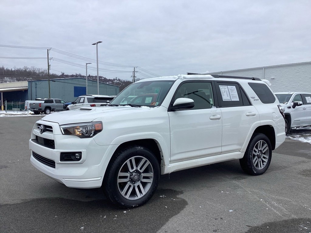 2022 Toyota 4Runner TRD Sport's photo