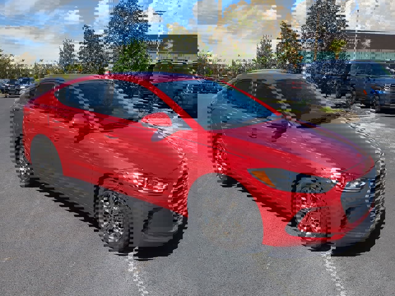 2018 Hyundai Elantra SEL photo 11