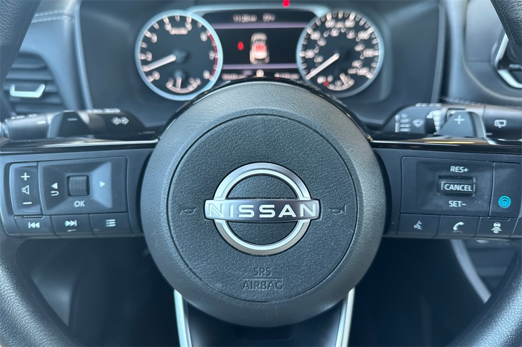 2023 Nissan Rogue SV photo 25