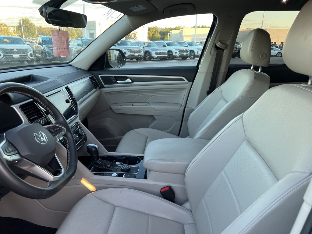 2022 Volkswagen Atlas V6 SE Technology photo 20