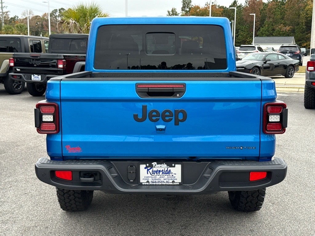 2025 Jeep Gladiator Sport photo 3