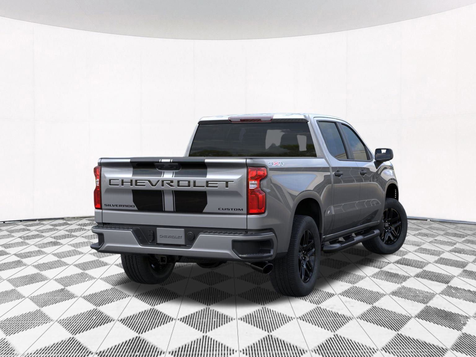 2026 Chevrolet Silverado 1500 Custom photo 4