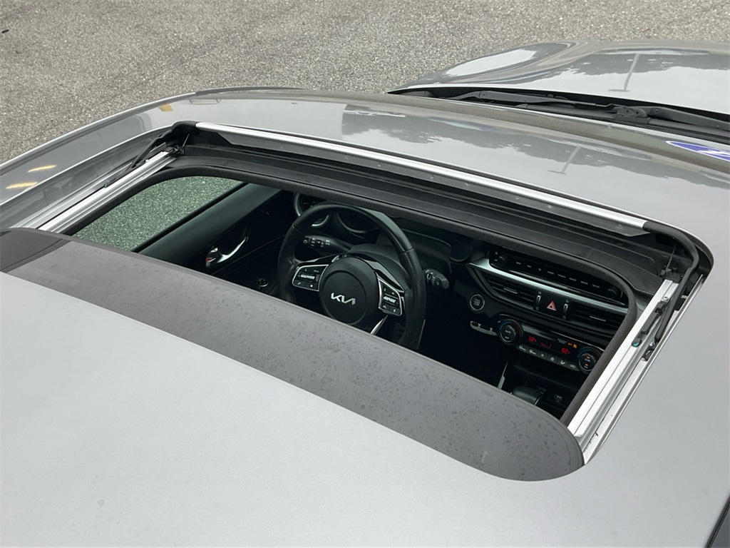 2024 Kia Forte GT-Line photo 22