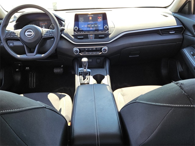 2025 Nissan Altima 2.5 S photo 8