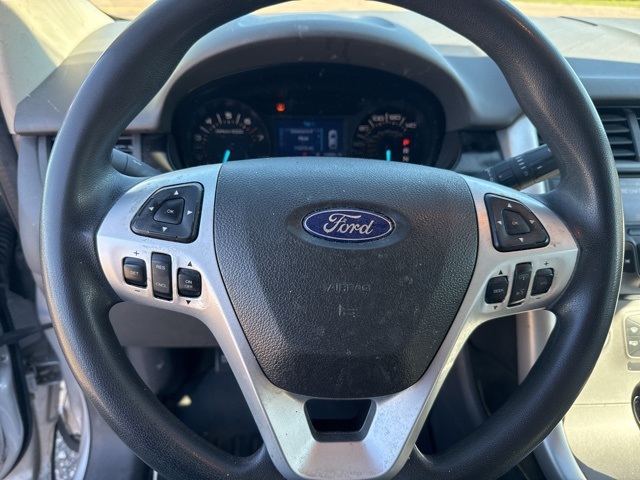 2013 Ford Edge SE photo 11
