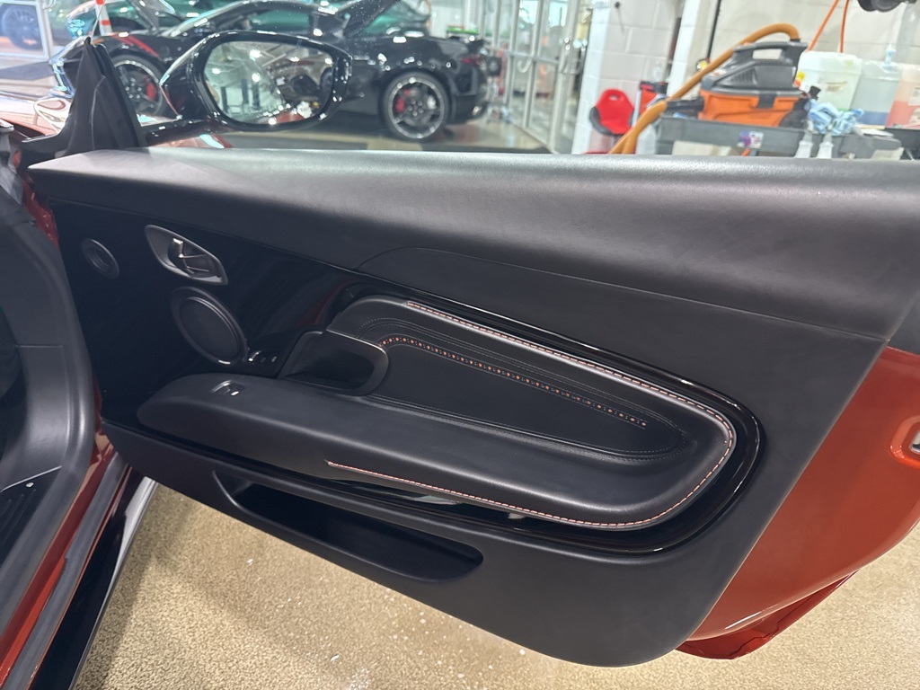 2019 Aston Martin DB11 AM5 photo 5