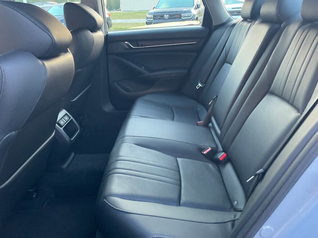 2022 Honda Accord Sport SE photo 18