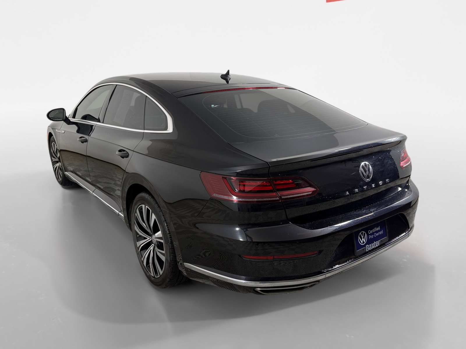 2019 Volkswagen Arteon SE photo 2