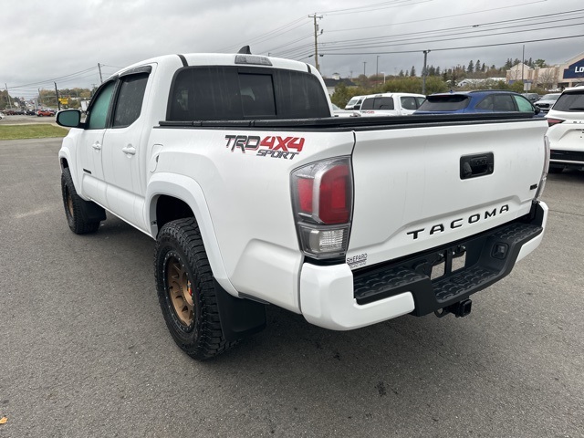 2023 Toyota Tacoma TRD Sport photo 4