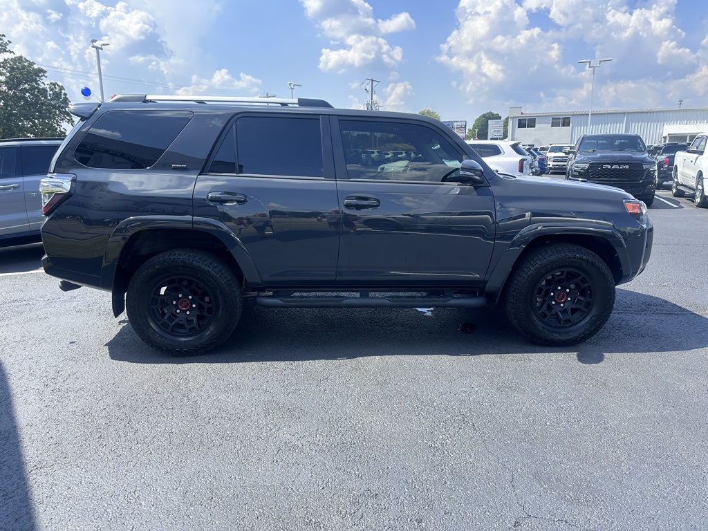 2024 Toyota 4Runner SR5 Premium photo 30