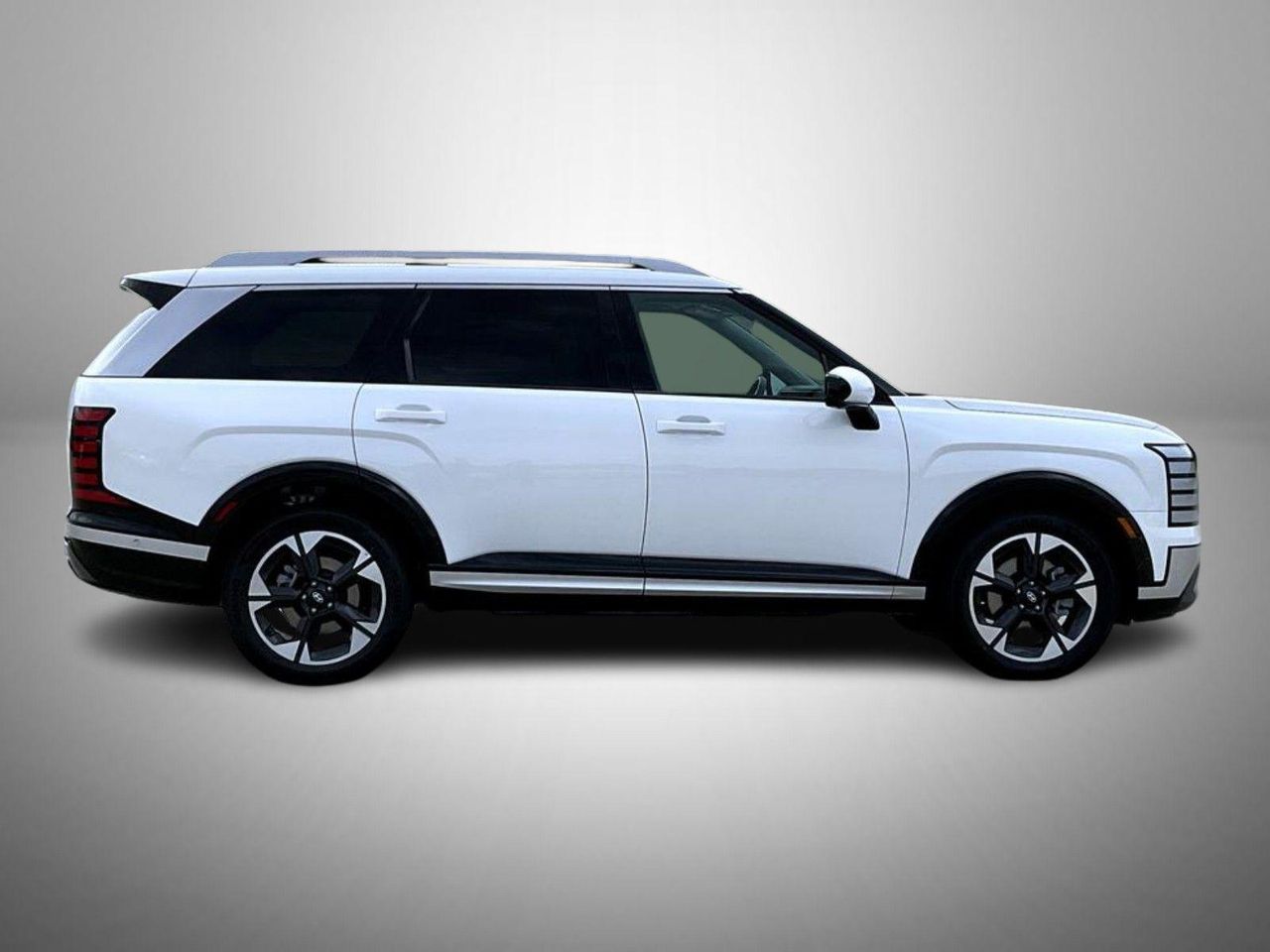 2026 Hyundai Palisade Limited photo 2