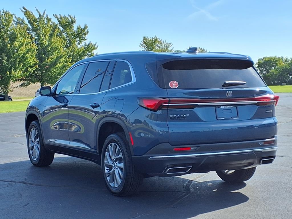 2026 Buick Enclave Preferred photo 10