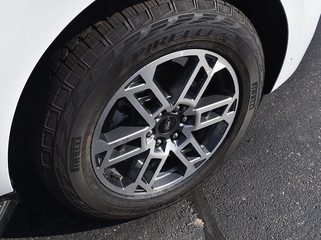 2025 Ford Expedition MAX photo 8
