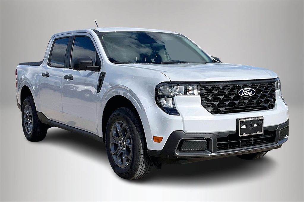 2025 Ford Maverick XLT's photo