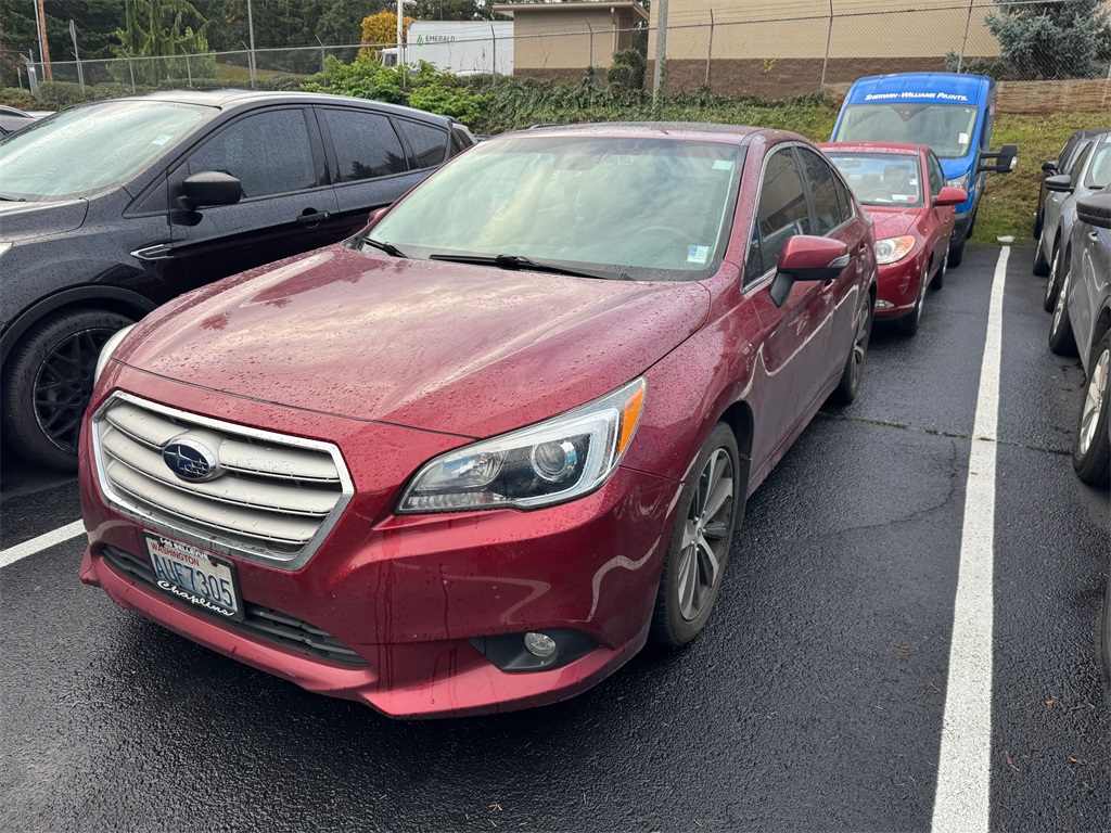 2015 Subaru Legacy 3.6R Limited photo 2