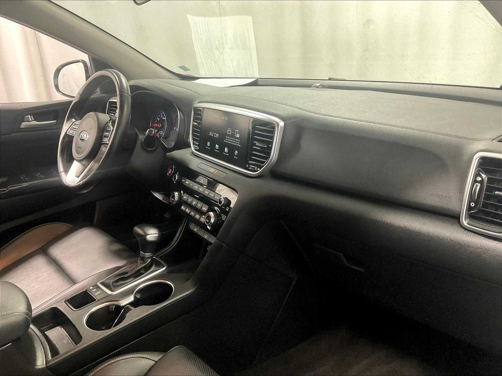 2020 Kia Sportage EX photo 11
