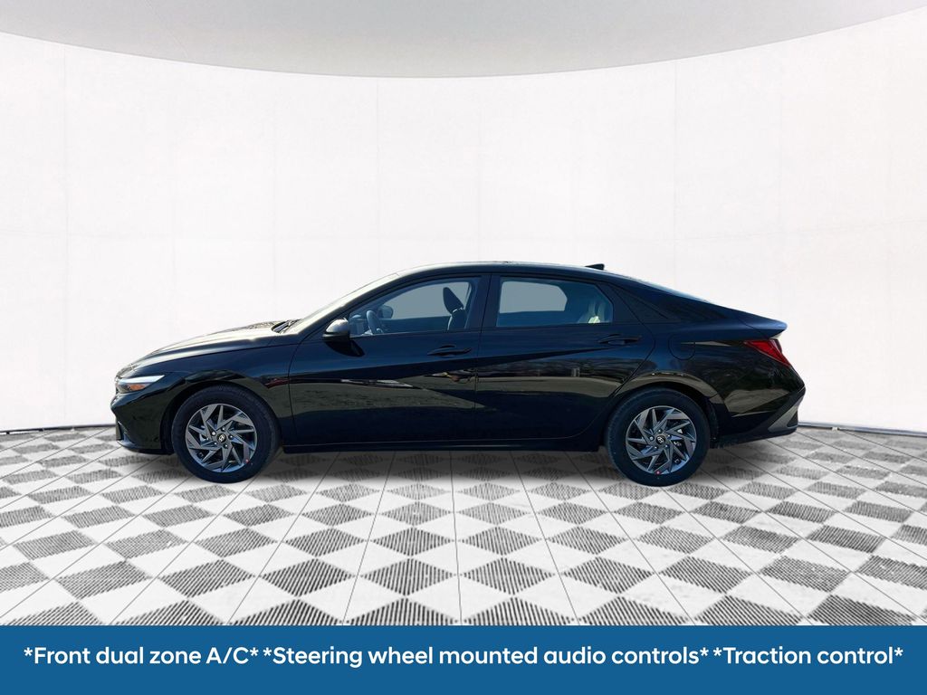 2025 Hyundai Elantra Hybrid Blue photo 2
