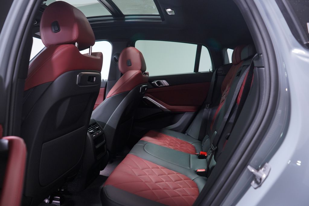 New 2025 BMW X6 xDrive40i 4D Sport Utility in Ontario 39638A BMW of