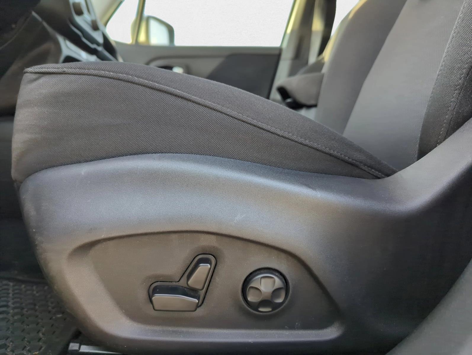 2016 Jeep Renegade Latitude photo 13