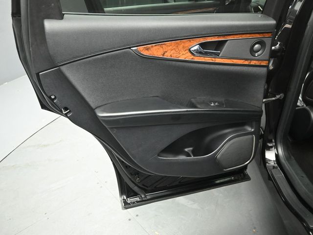 2019 LINCOLN NAUTILUS - Image 23