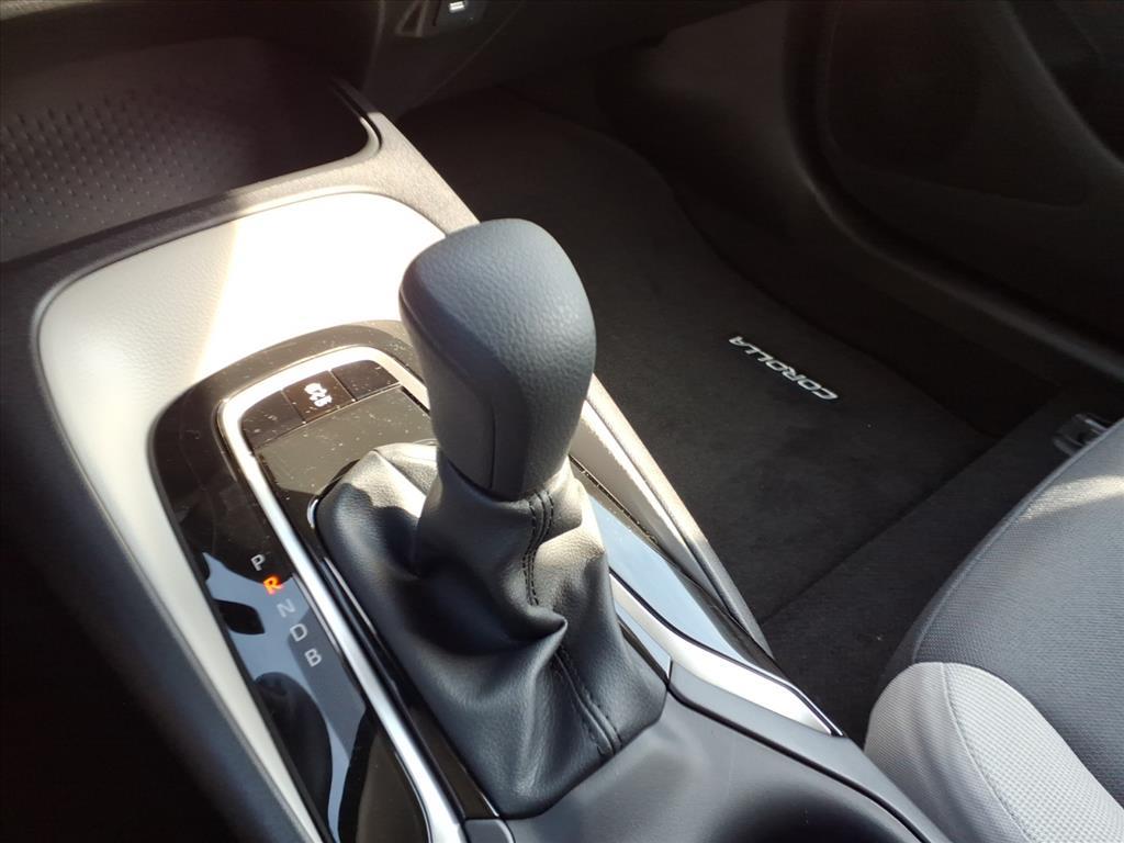 2026 Toyota Corolla LE photo 19