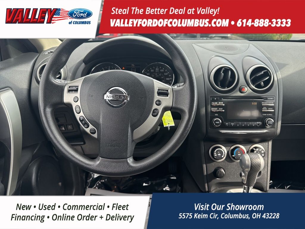 2014 Nissan Rogue Select S photo 12
