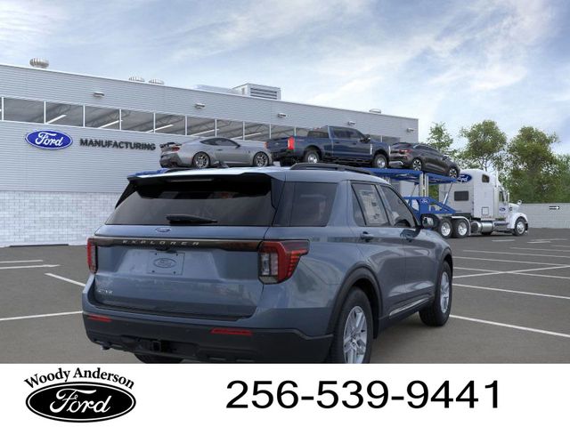 2025 Ford Explorer photo 6