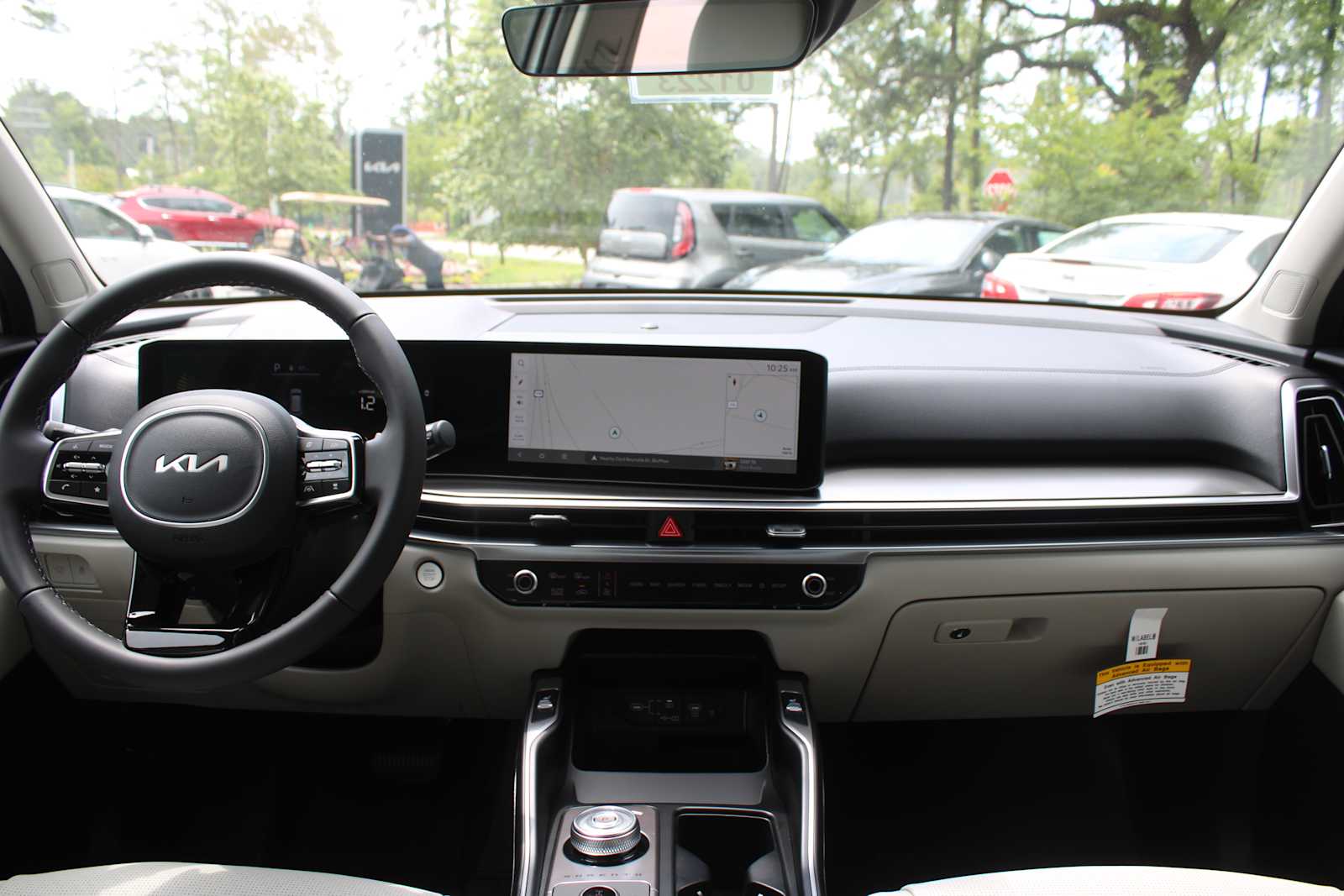 2025 Kia Sorento Hybrid EX photo 22