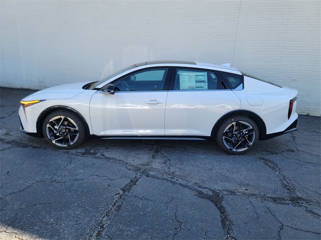 2025 Kia K4 GT-Line photo 7