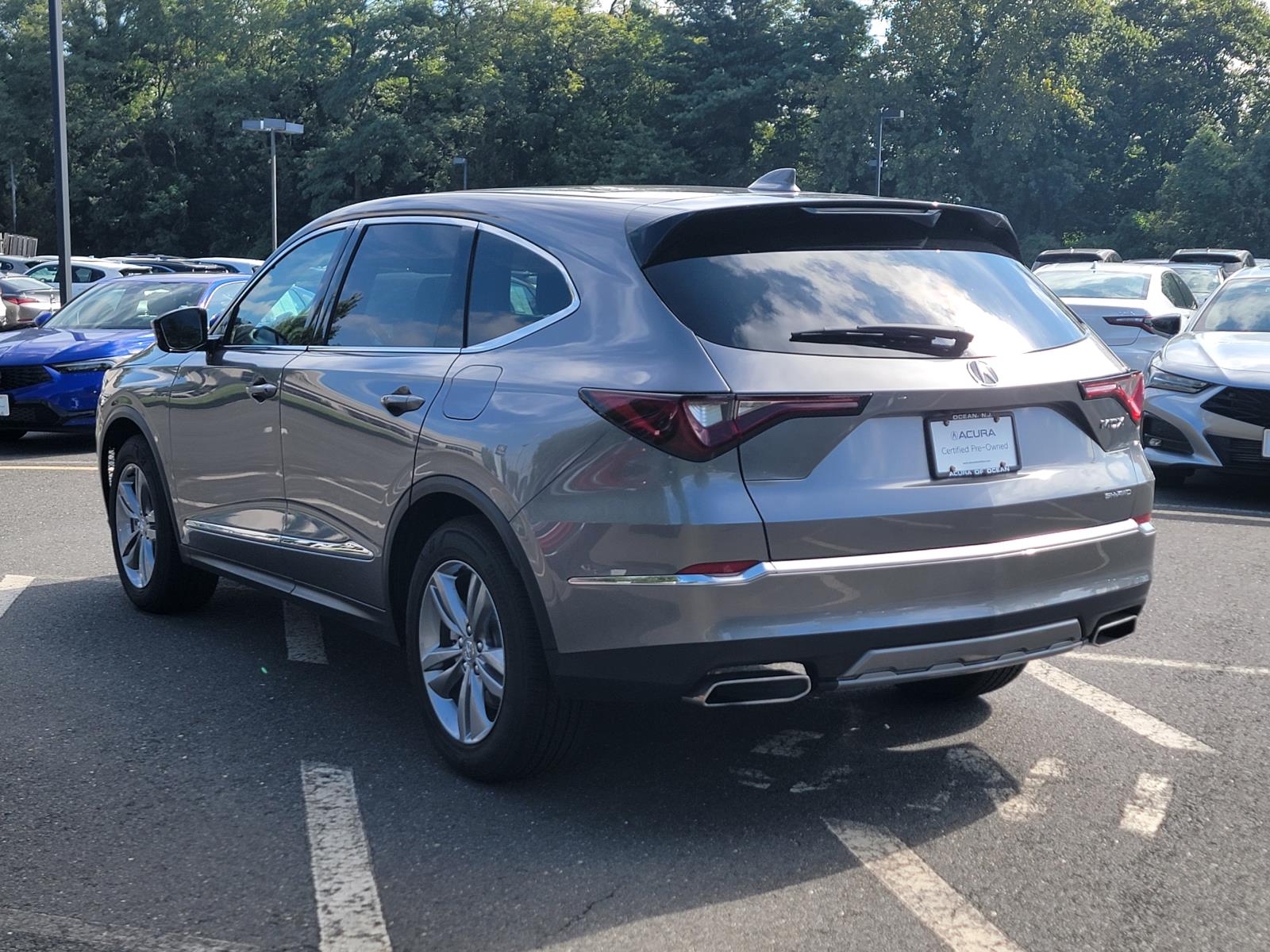 2025 Acura MDX SH-AWD photo 3