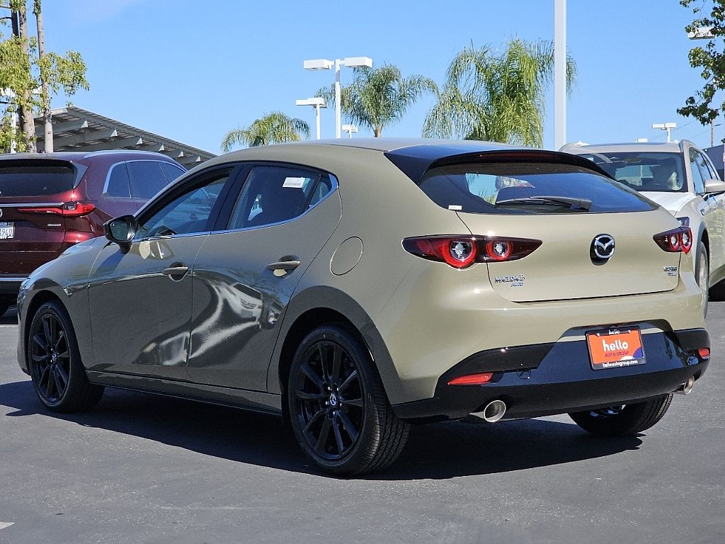 2025 Mazda Mazda3 2.5 Turbo Carbon photo 18