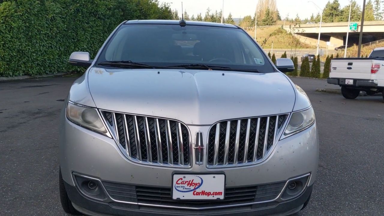 2012 Lincoln MKX photo 2