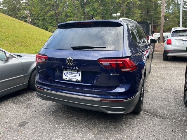 2022 Volkswagen Tiguan SE photo 4
